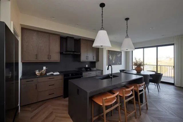 14 Blue Heron Row, Calgary 3