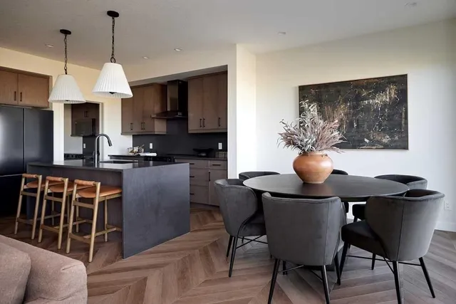 14 Blue Heron Row, Calgary 4