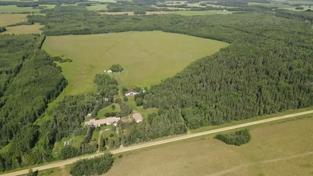 234034 TWP 860, Rural Northern Lights, County of 2