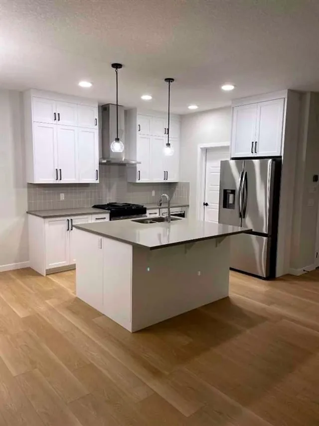 213 Bayview Pk, Airdrie 3
