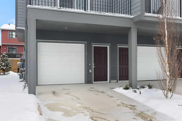 2231 81st St #116, Calgary 4