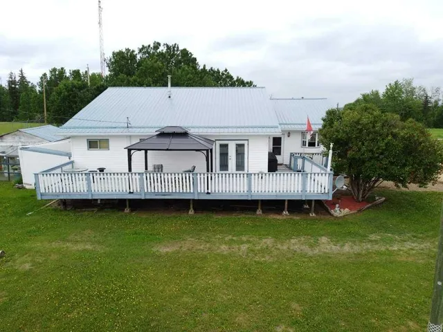 2718 Jackson St, Wabasca 2
