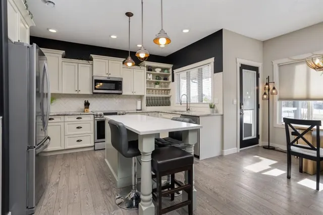 5215 35 Ave, Camrose 5