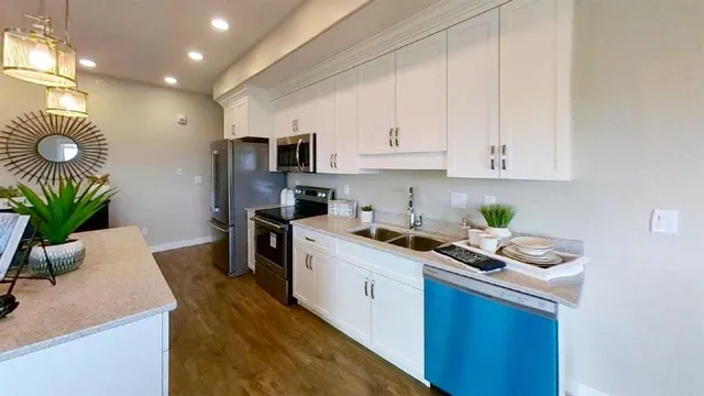 499B Meadow Lake Court #201, Brooks 3