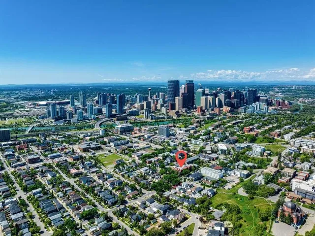 659 4 Ave #106, Calgary 2