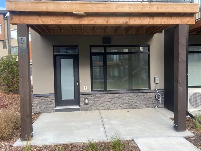 81 Royal Elm Green, Calgary 2