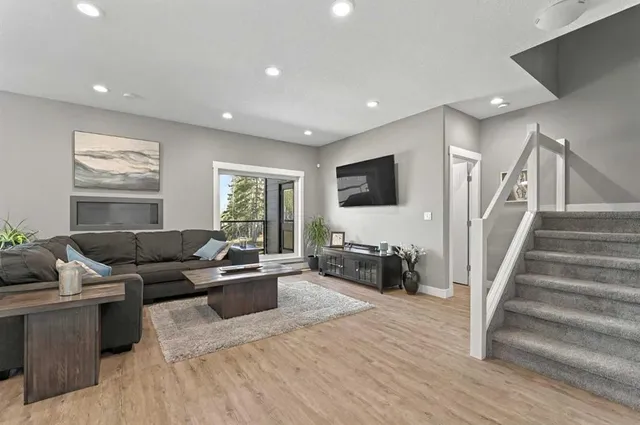 4714 Sakwatamau Drive, Whitecourt 4
