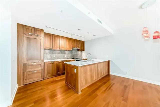 222 Riverfront Ave #1126, Calgary 4