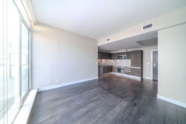 1188 3 St #706, Calgary 5