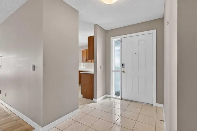96 Norquay Hts, Calgary 5