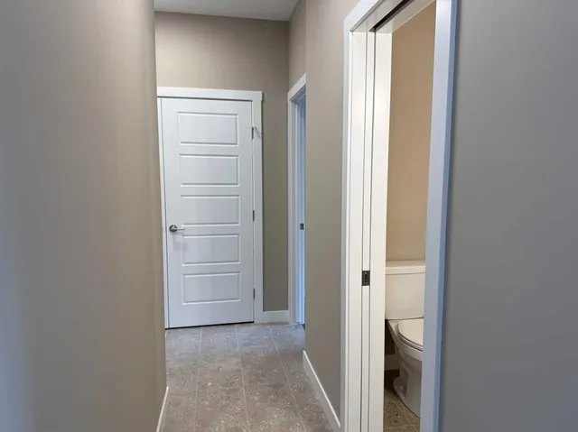 115 Sundown Cres, Cochrane 5