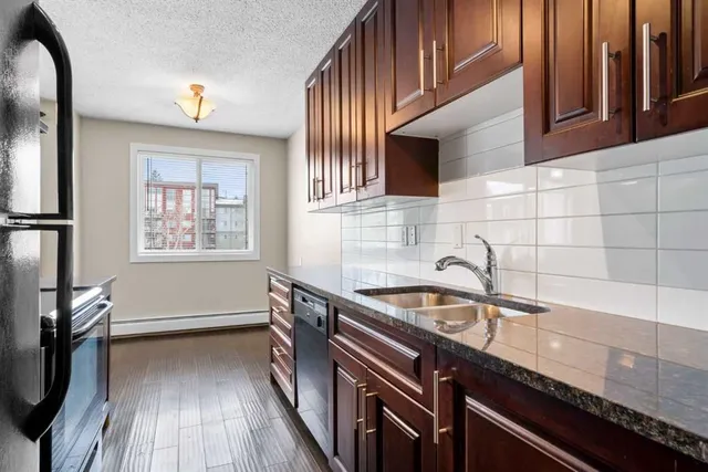 4455A Greenview Dr #301, Calgary 4