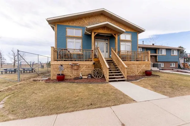 4330 4 Ave, Fairview (Hamlet)