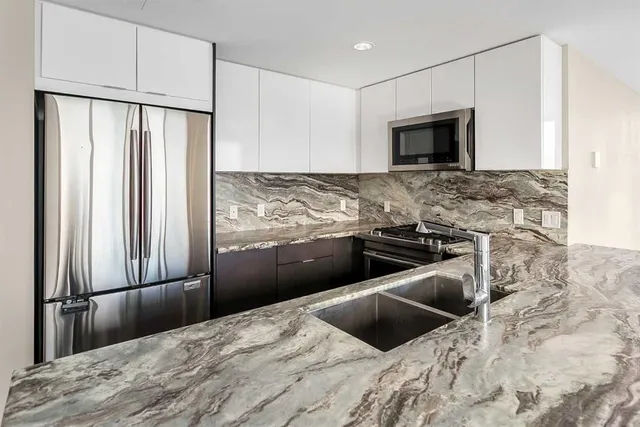 510 6 Ave #2103, Calgary 4