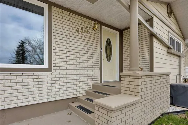 415 12 St, Drumheller 3