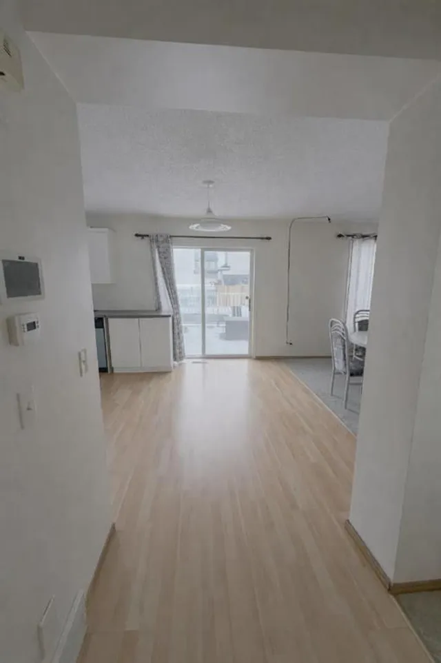 746 Martindale Blvd, Calgary 3