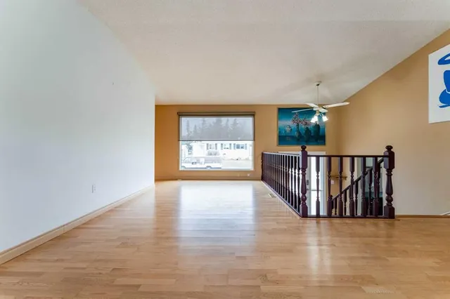 437 Main St, Milk River 5
