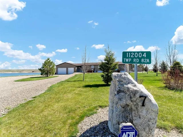 112004 Township Road 82A #7, Rural Forty Mile No. 8, County of