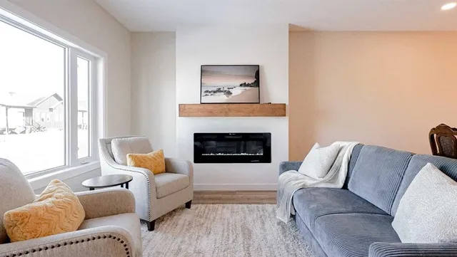 171 Parkview Cres, Bow Island 4