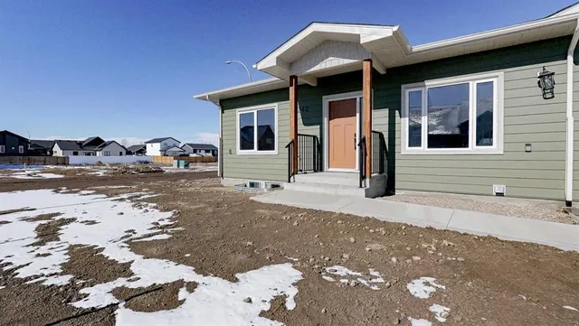 173 Parkview Cres, Bow Island 2