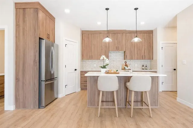 242 Parkview Lane, Bow Island 2