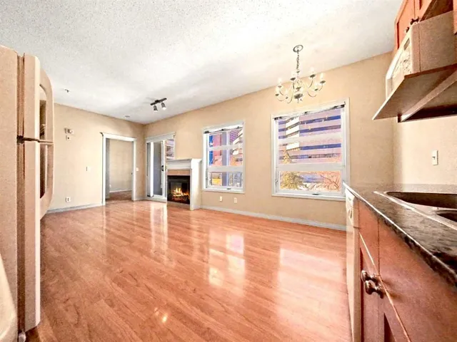 333 Riverfront Ave #209, Calgary 4