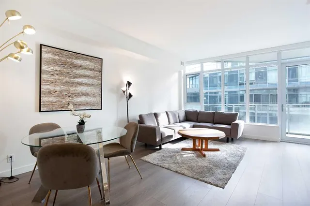138 Waterfront Crt #311, Calgary 5