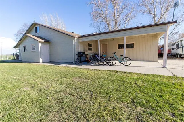 63004a Hwy 5, Welling 5