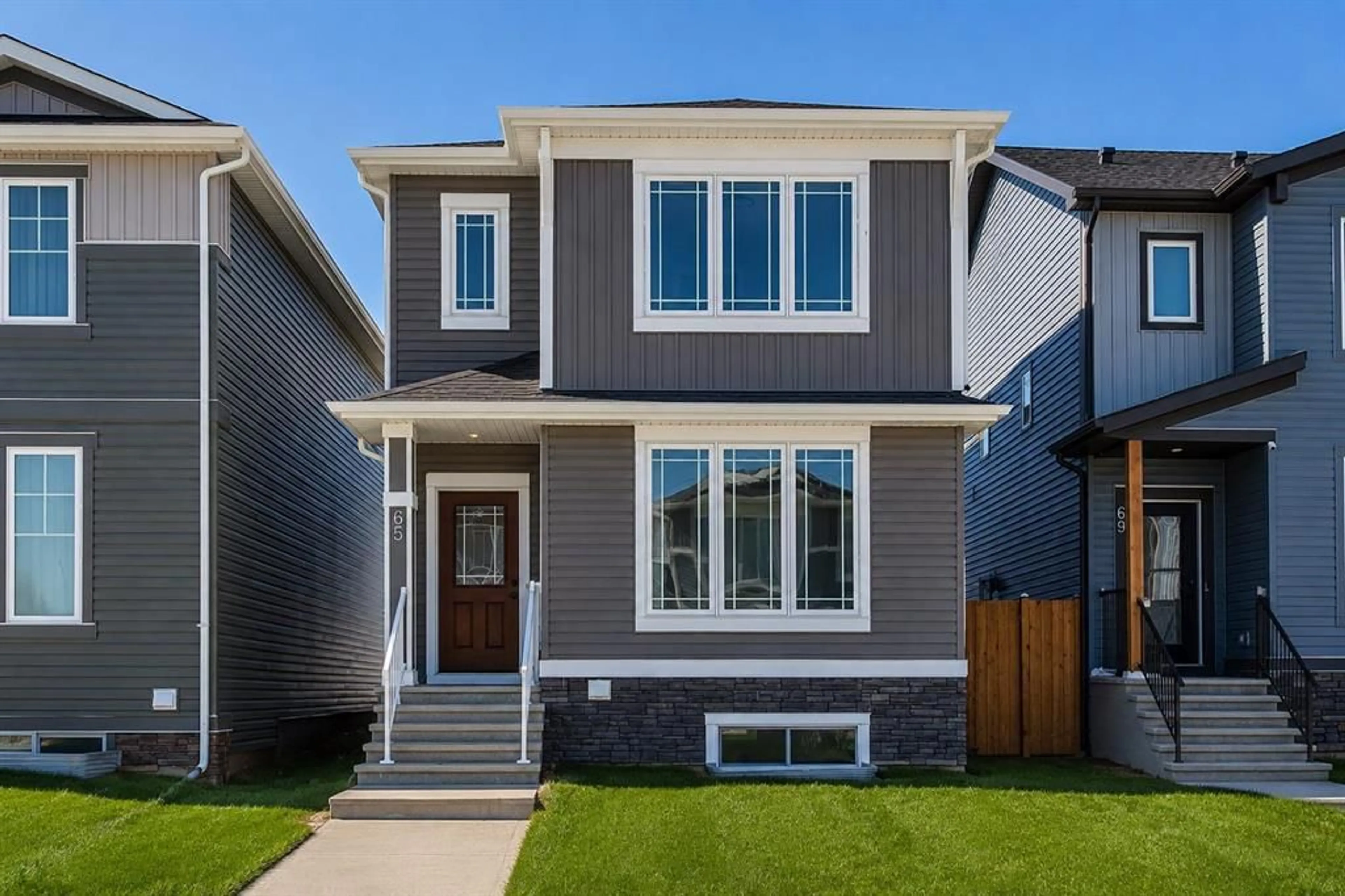 pillar/IMG-A2301798_1.jpg