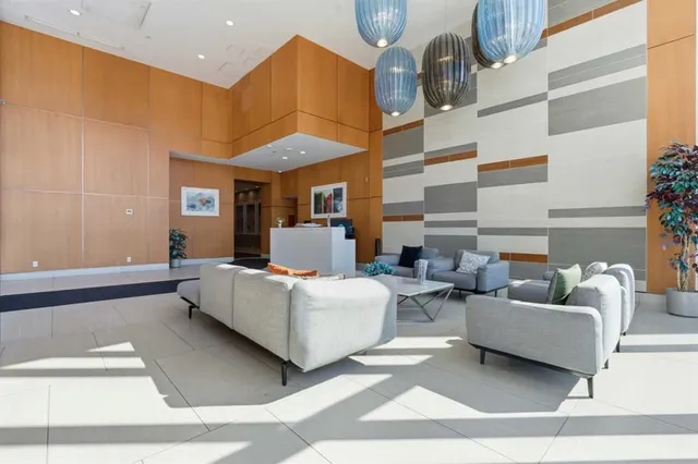 510 6 Ave #2704, Calgary 3