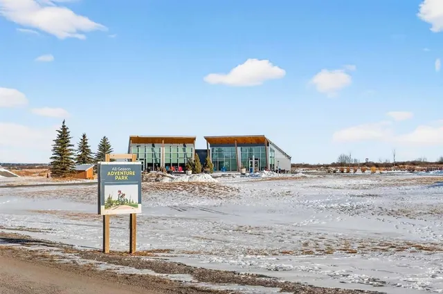 1061 Sailfin Heath, Rural Rocky View County 4