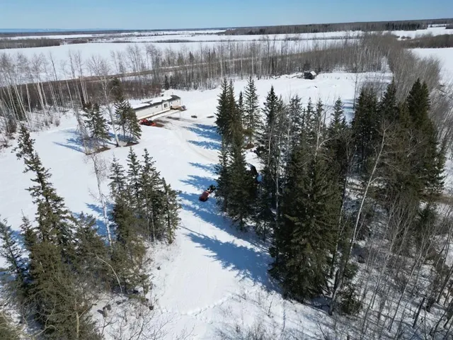 12072 TWP RD 1072, La Crete 3