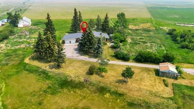 121 Cousin St, Rural Wheatland County 5