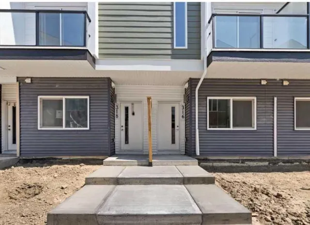 52 Red Sky Villas #314, Calgary 2