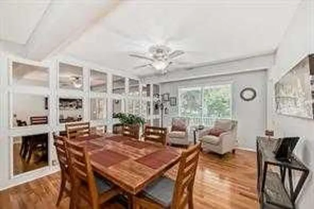 420 Whitehorn Pl, Calgary 4