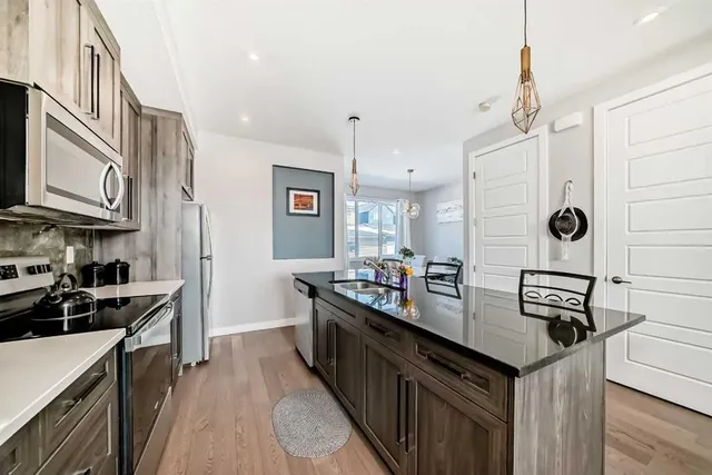 1016 Lanark Blvd, Airdrie 4