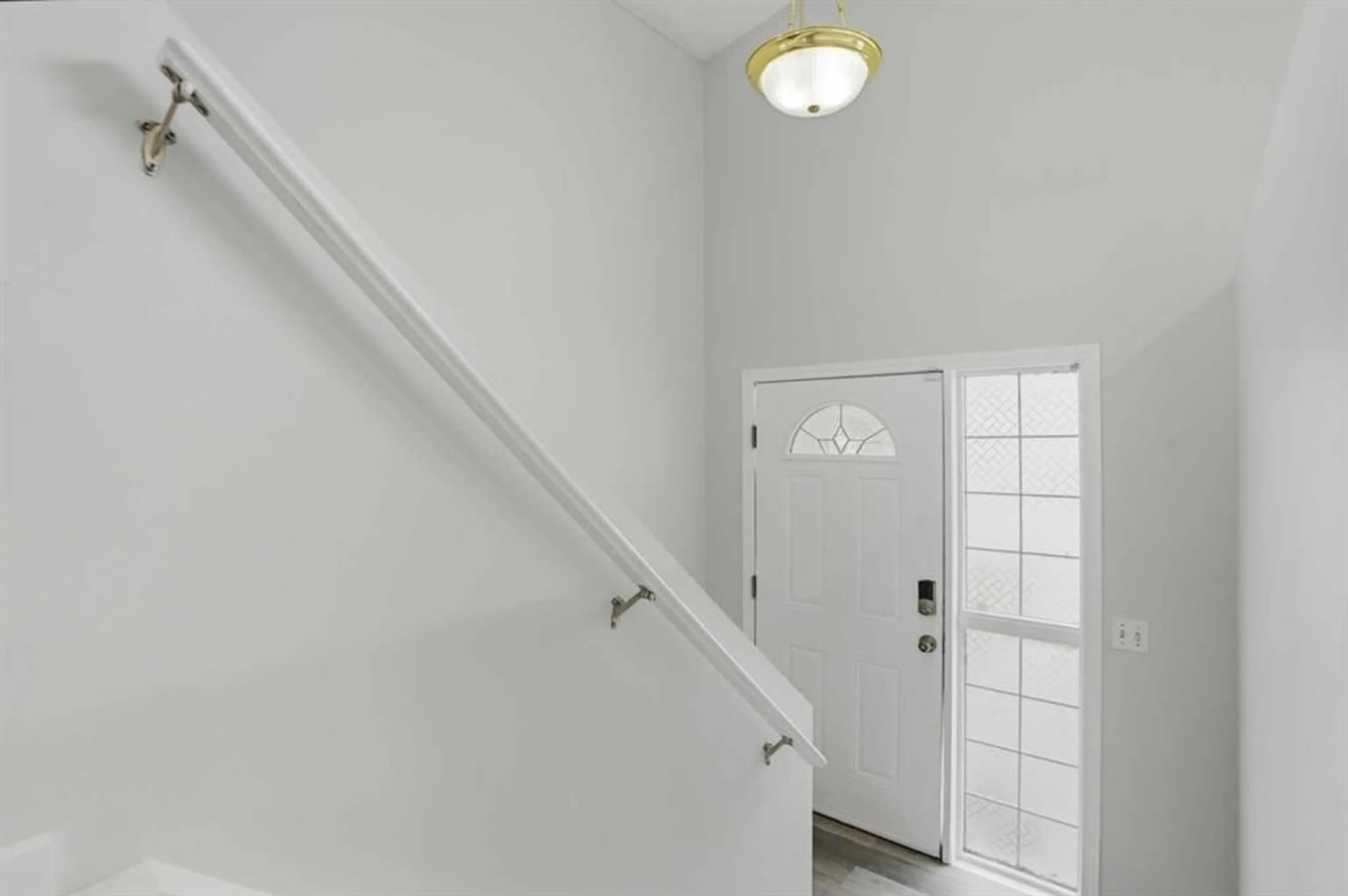 pillar/IMG-A2303757_3.jpg