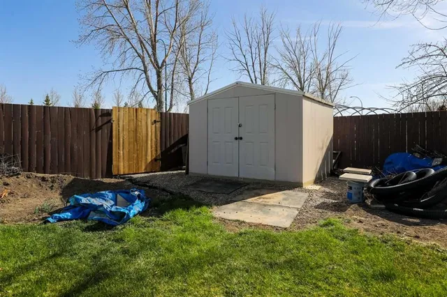 97 Laval Crt, Lethbridge 4