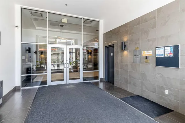 210 15 Ave #3206, Calgary 2