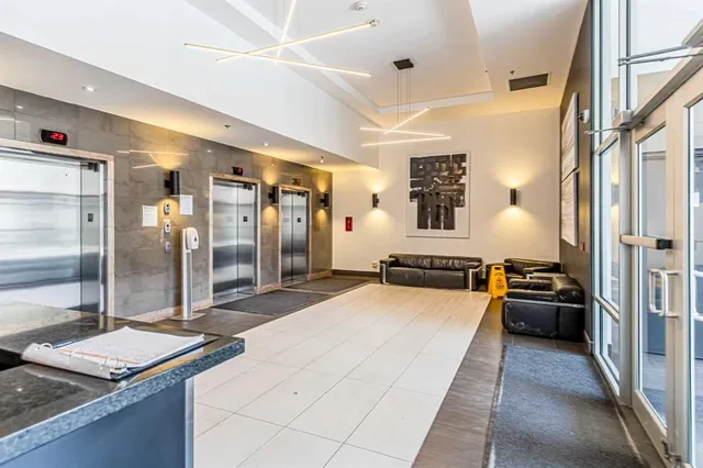 210 15 Ave #3206, Calgary 3