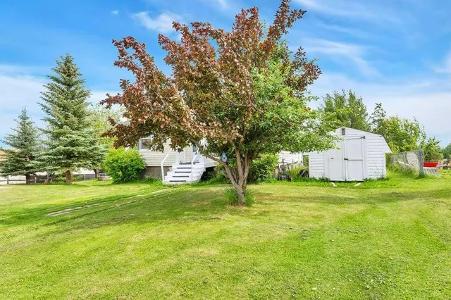 502 Sunnyside 500 Pl, Rural Ponoka County 3