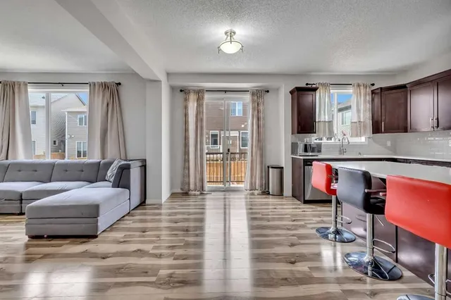 44 Cityside Rise, Calgary 5