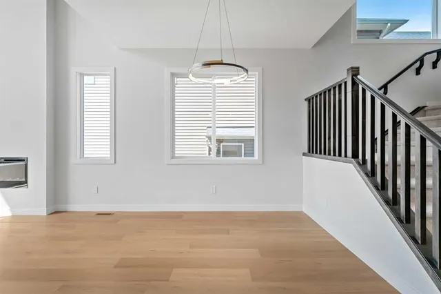 83 Dawson Wharf Mount, Chestermere 5