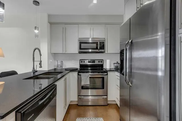 11 Mahogany Row #3411, Calgary 4