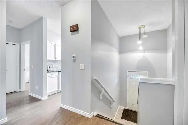 72 Millside Dr #35, Calgary 5