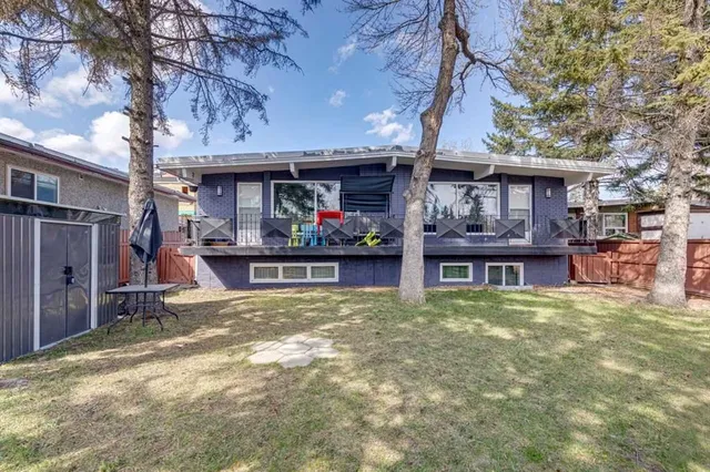4210 Richmond Rd, Calgary 3