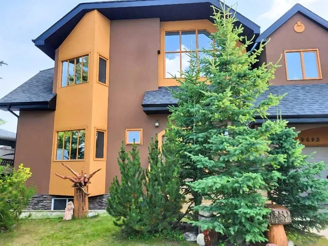 4643 29 Ave, Calgary 3