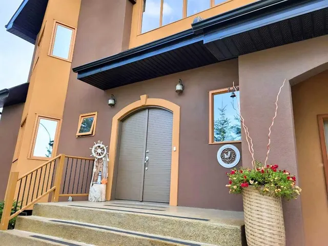 4643 29 Ave, Calgary 4