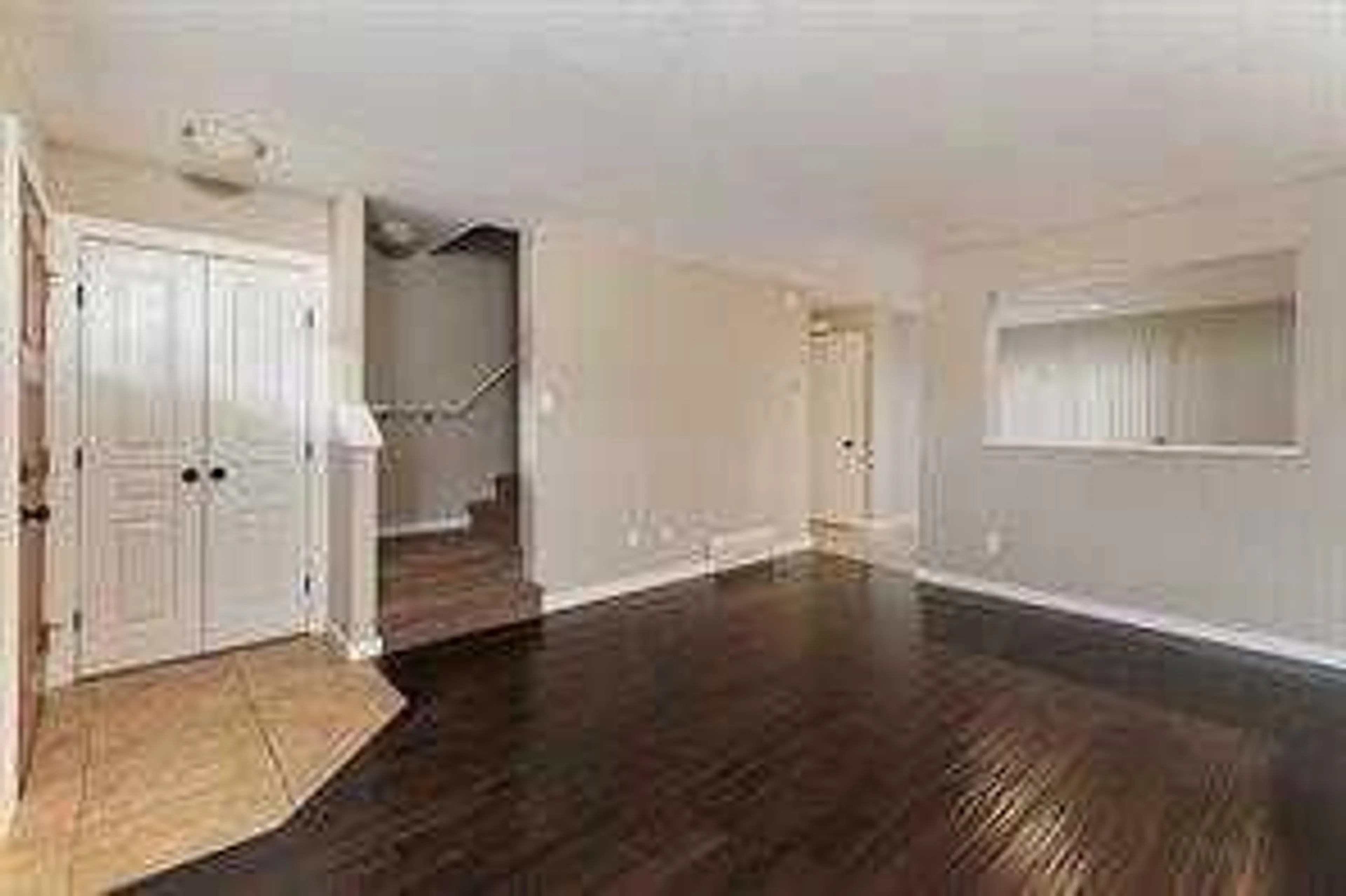 pillar/IMG-A2305996_3.jpg