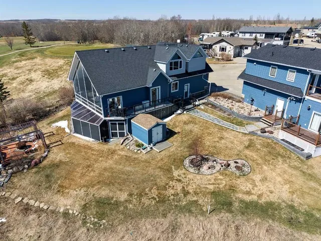 25054 South Pine Lake Rd #4030, Rural Red Deer County 4